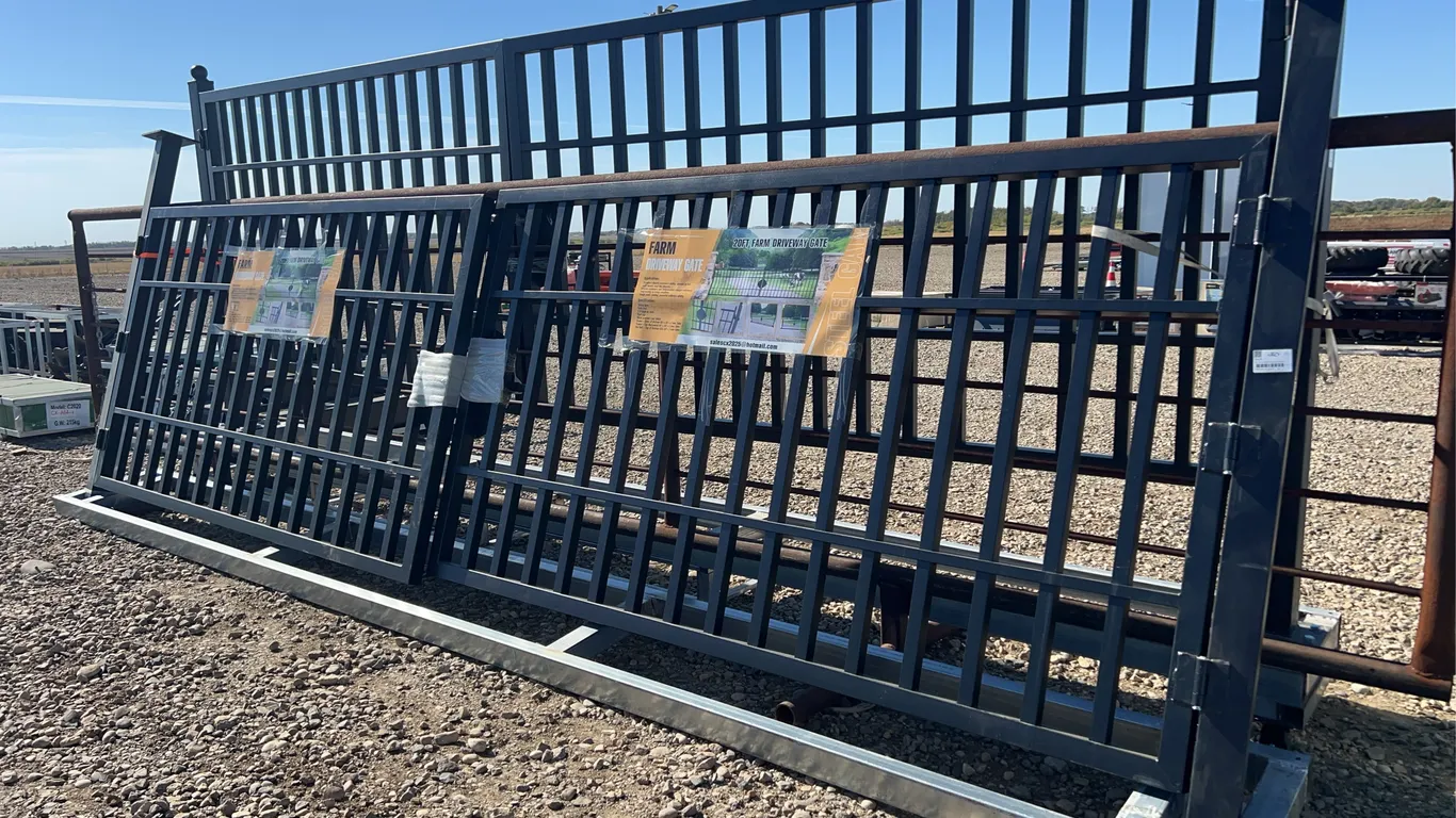 18' Farm Metal Driveway Gate-C