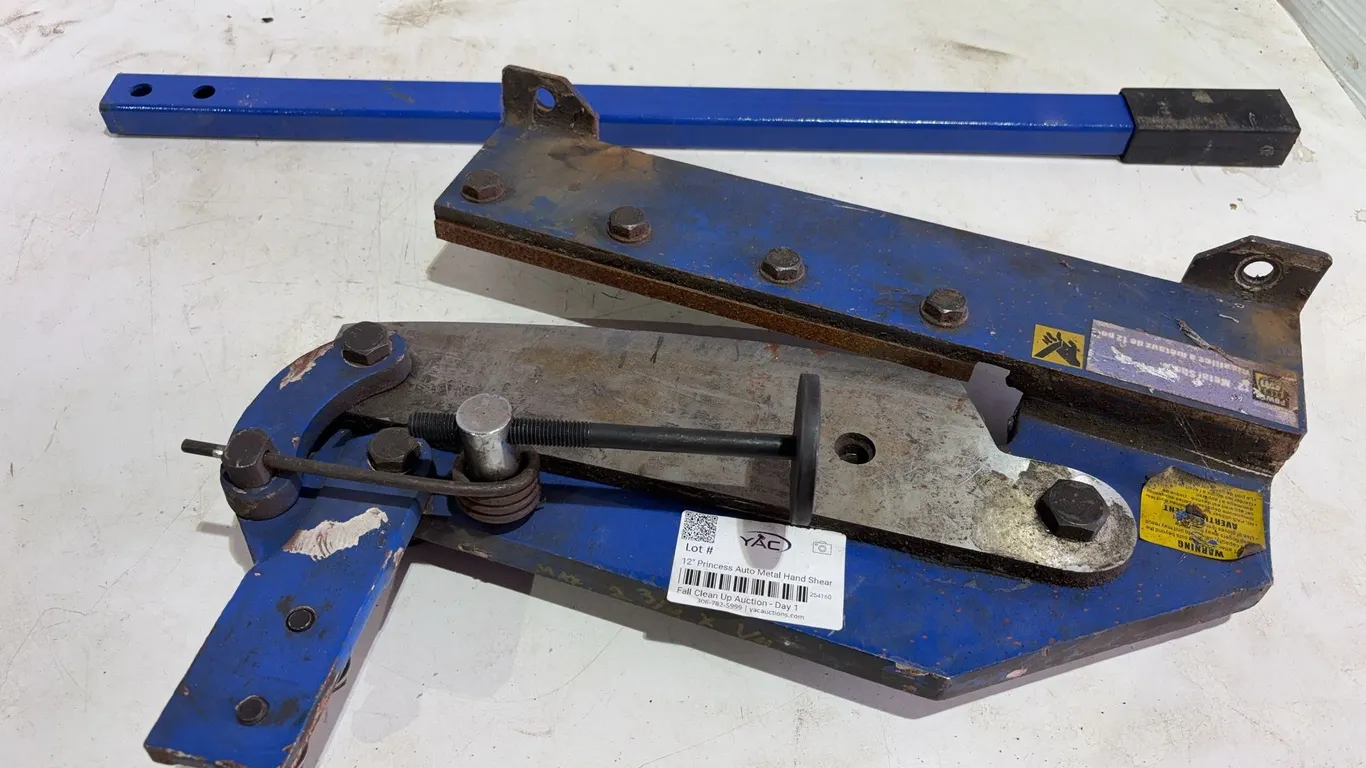 12" Princess Auto Metal Hand Shear