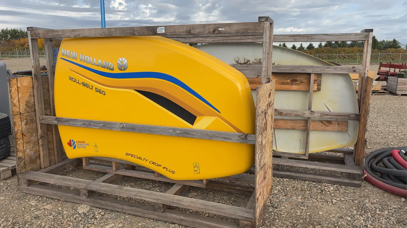 New Holland Roll-Belt 560 Baler Side Panels