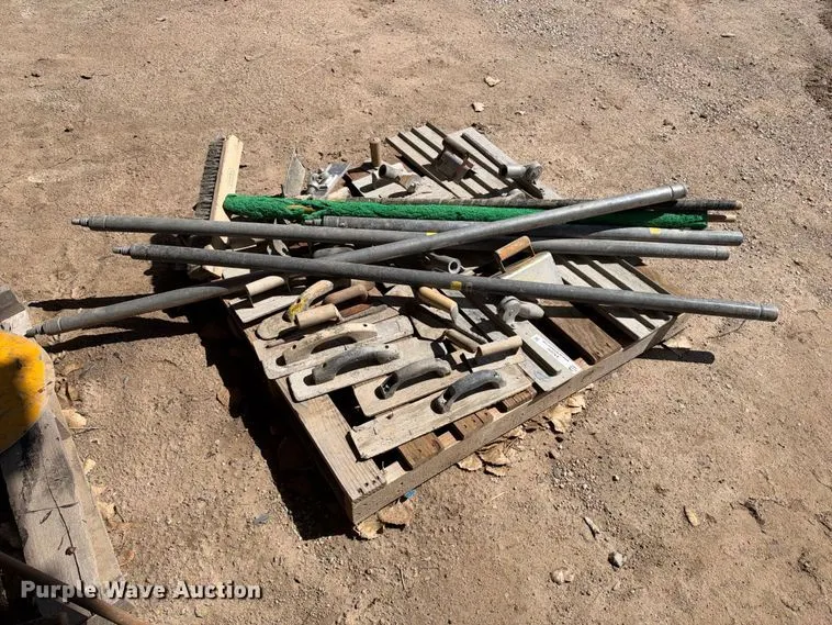 Concrete hand tools