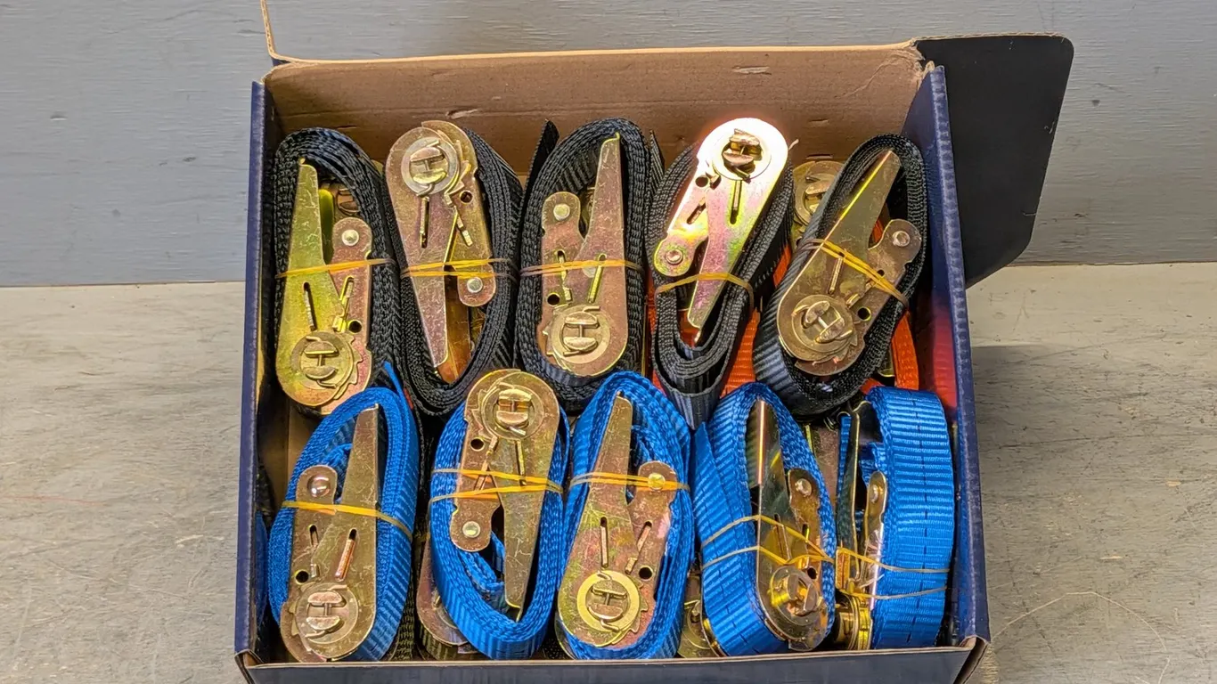 (20) High End Ratchet Tie Downs