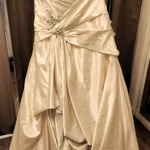 Impression Bridal Gown Size 12 with Beaded Detail and Ruched Satin Fabric