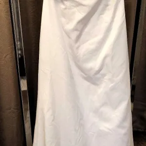 Alfred Angelo Bridal Gown Size 6 with Beaded Bodice and Ruffled Train