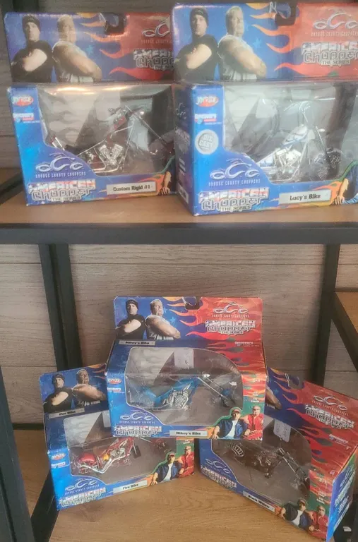 5 Orange County Choppers Diecast Bikes by JoyRide
