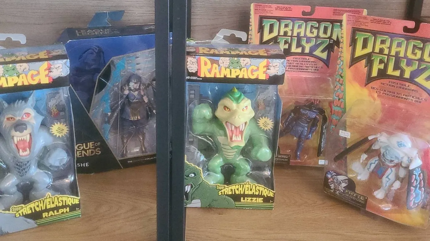 Sealed Action Figure Lot: Rampage, League Of Legends, Dragon Flyz