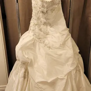 Christina Wu Size 10 Bridal Gown with Beaded Embellishments