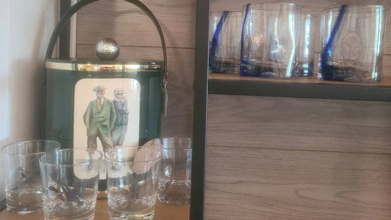 Bar Set With Golf-Themed Ice Bucket and Two Sets of Glasses