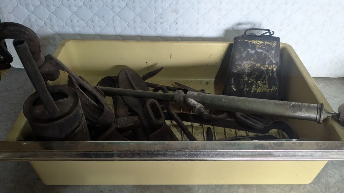 Mixed Vintage Hardware & Farm tool Lot
