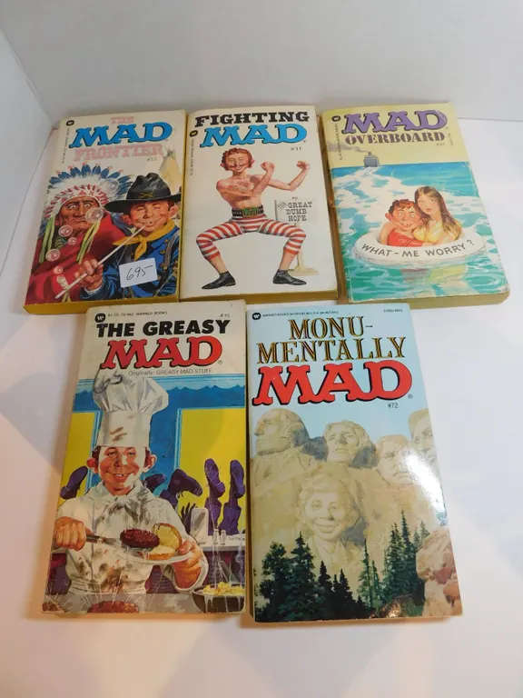 5-VINTAGE MAD COMIC DIGESTS