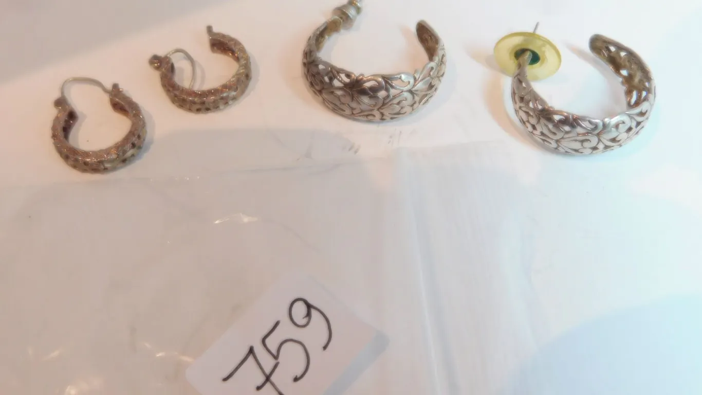 2-SETS OF STERING EARINGS 11.5G