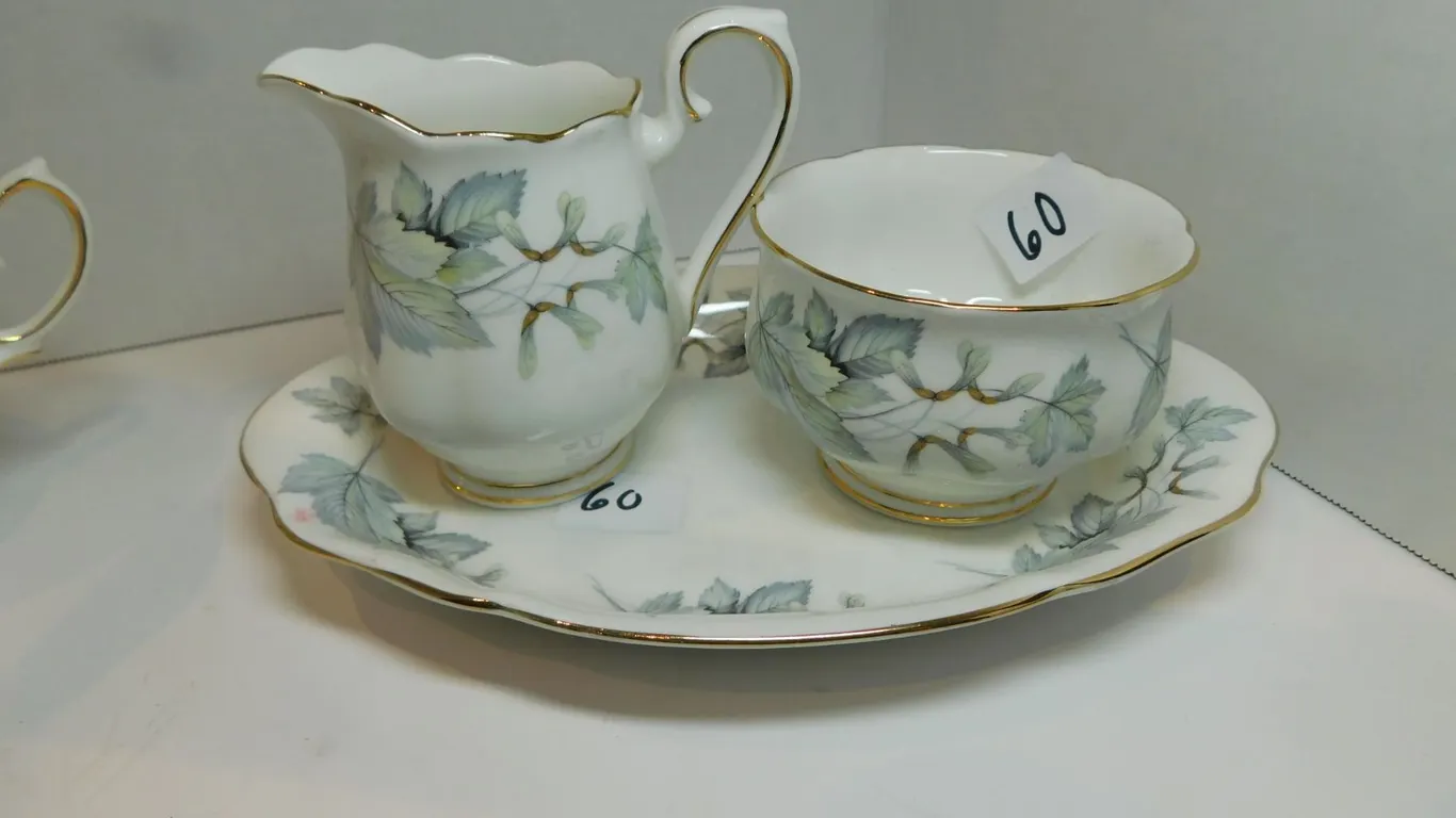 ROYAL ALBERT, SILVER MAPLE, CREAM AND SUGAR WITH TRAY, EXCELLENT CONDITION