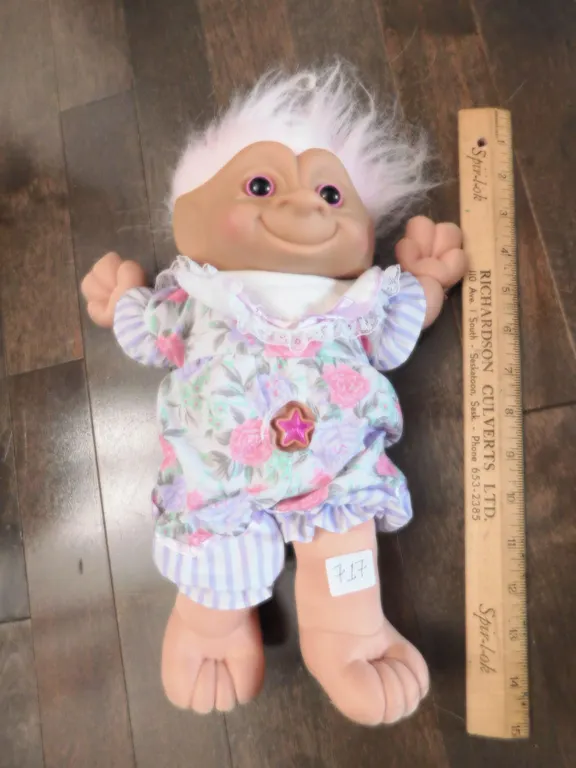 1990 12” TROLL DOLL