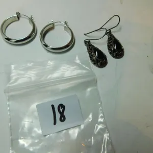 2-PAIRS OF STERLING PIERCED EARINGS 8.8G