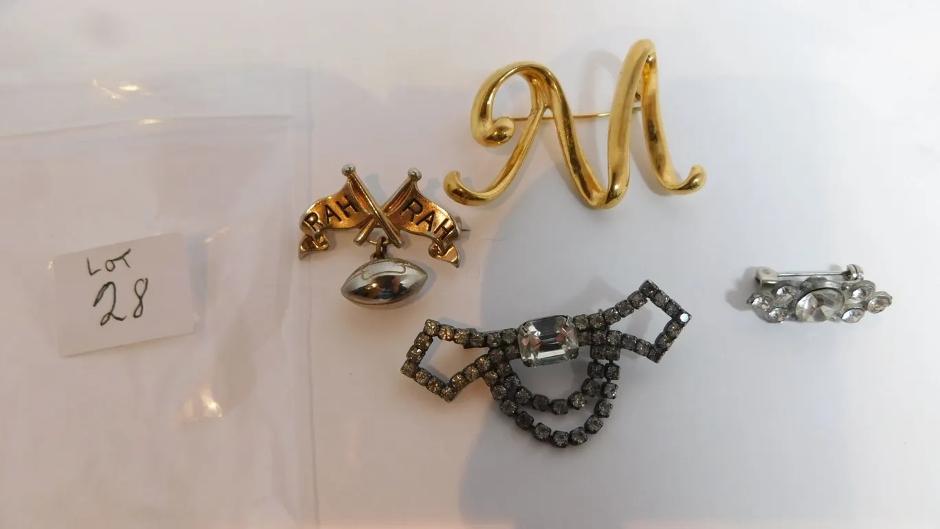 VINTAGE BROACH LOT