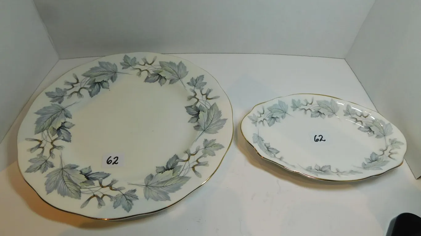 ROYAL ALBERT, SILVER MAPLE, SERVING PLATTER AND LARGE PLATE, BEAUTIFUL