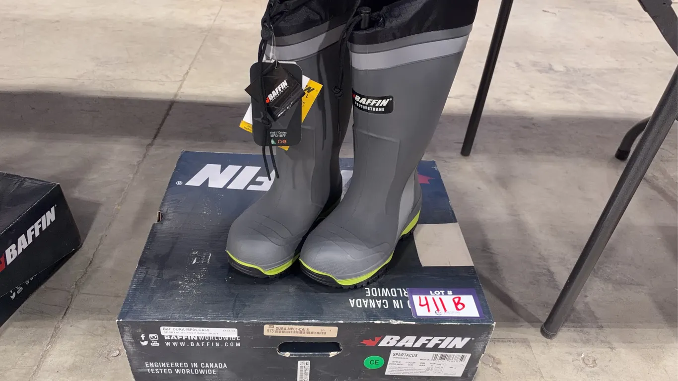 Baffin Spartacus CSA Insulated Rubber Boots, Size 5