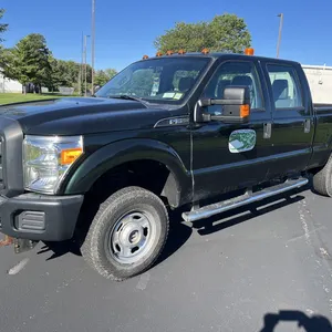 2013 Ford F350 Super Duty King Ranch Crew Cab Pickup Truck