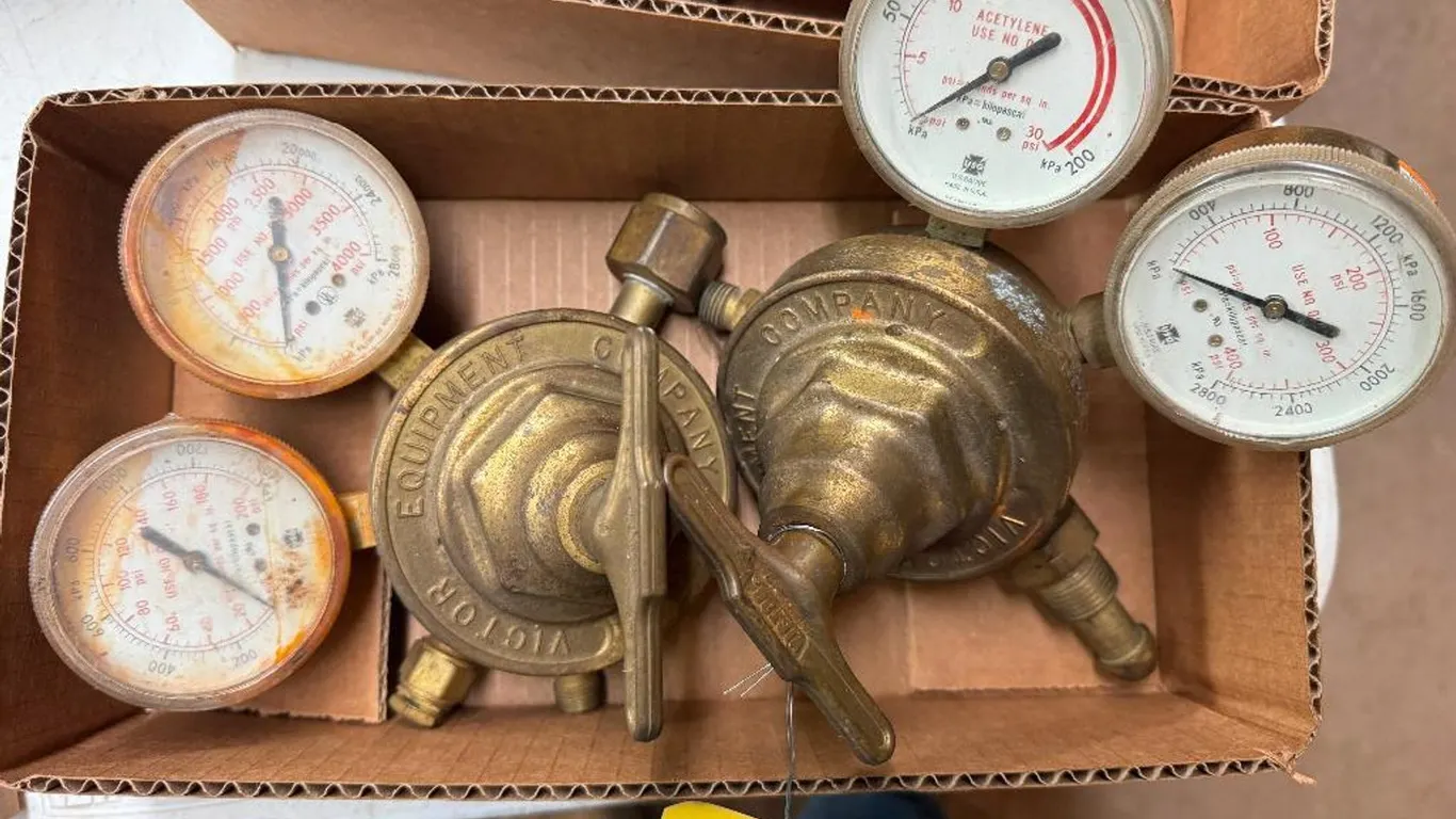 Victor Torch Gauges