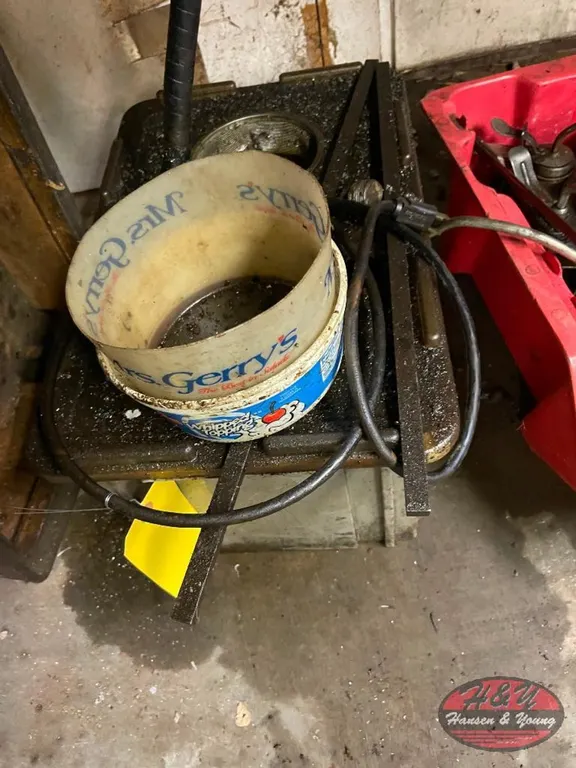 Coolant Tank and Pump