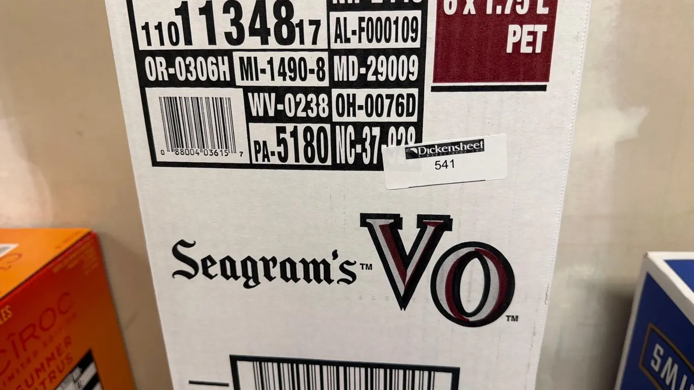(1) CASE SEAGRAMS VO