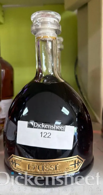 (3) D'USSE COGNAC