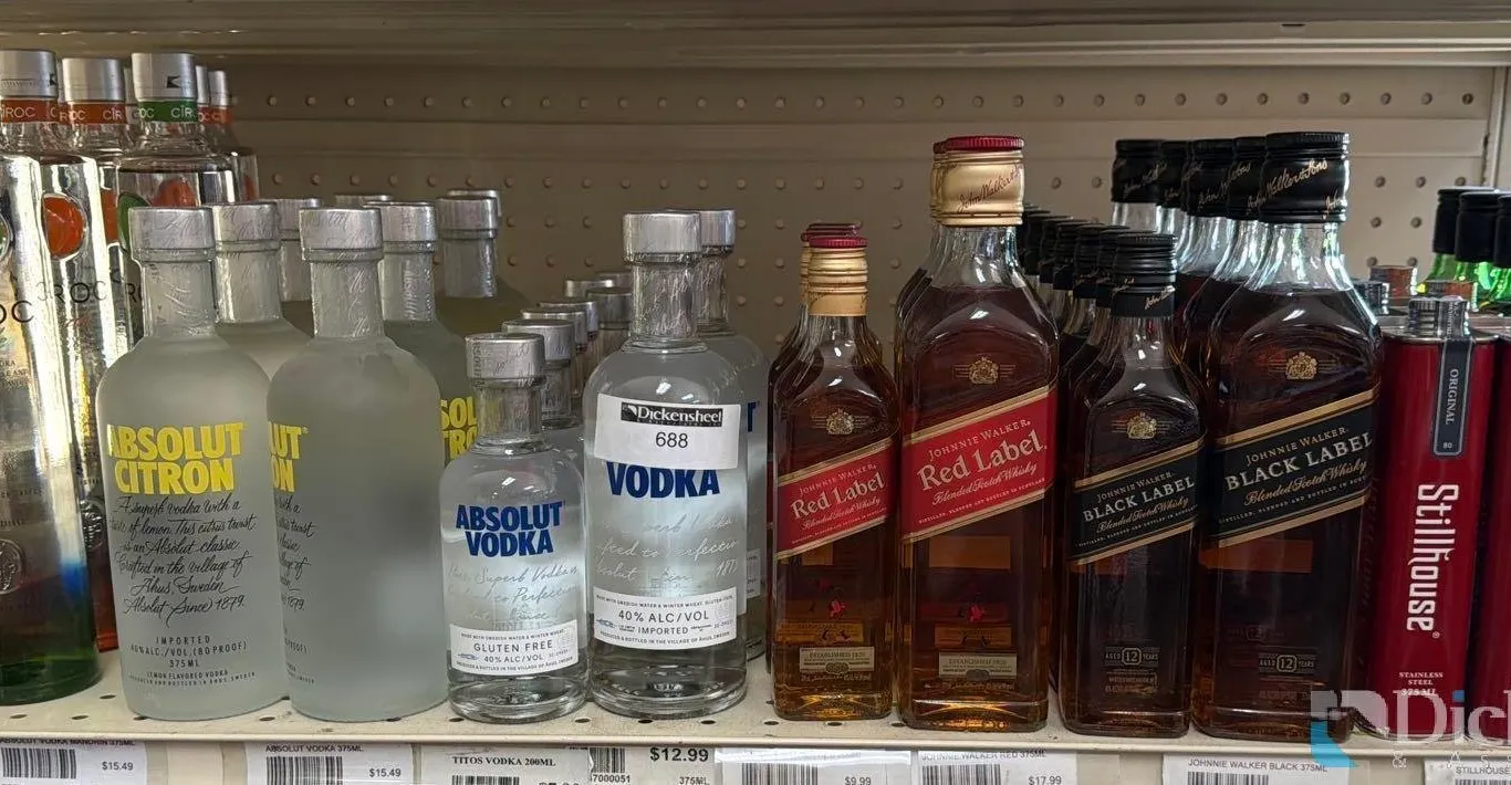WHISKEY & VODKA