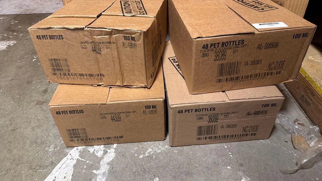 (4) CASES PLATINUM VODKA