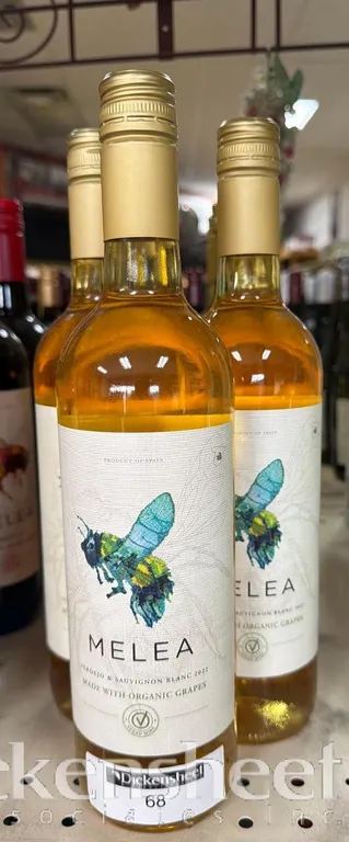 (3) 2022 MELEA VERDEJO & SAUVIGNON BLANC