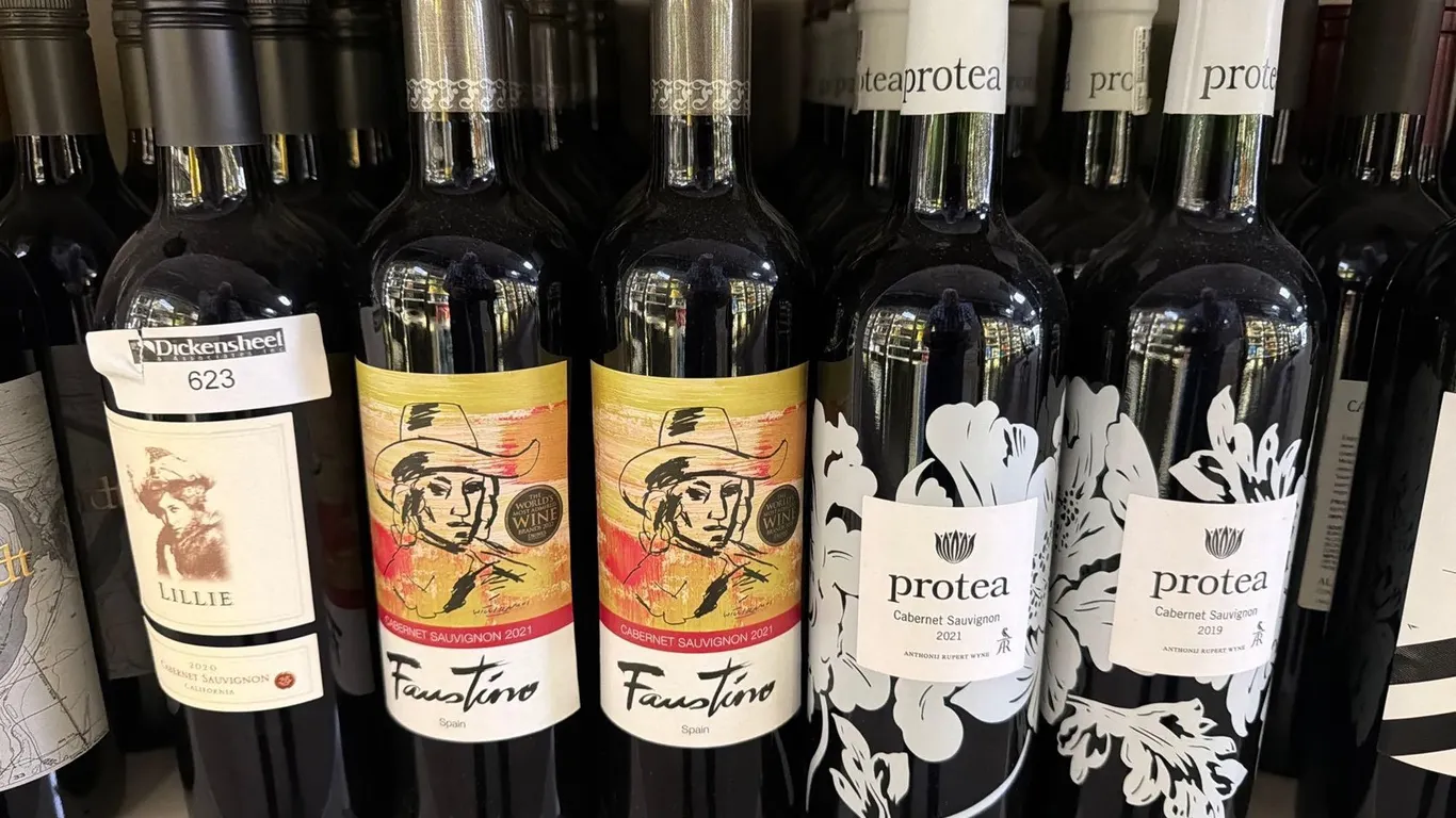 (30) VARIED CABERNET SAUVIGNON