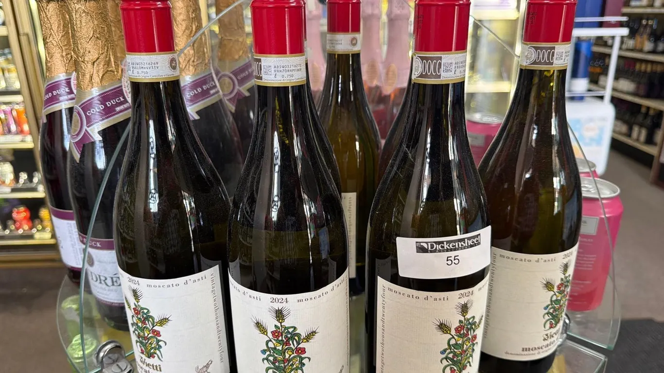 (7) 2024 VIETTI MOSCATO