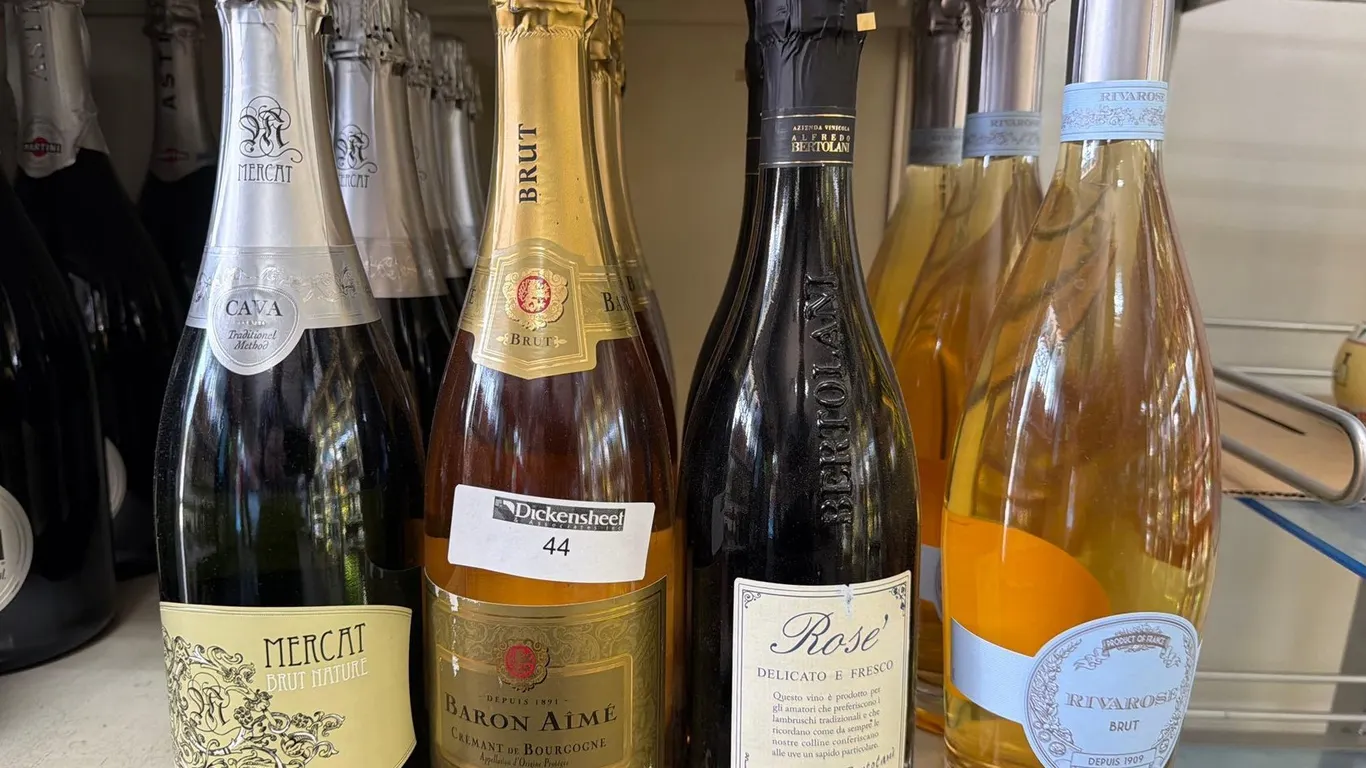 (14) SELECTION OF WINE