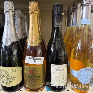 (14) SELECTION OF WINE