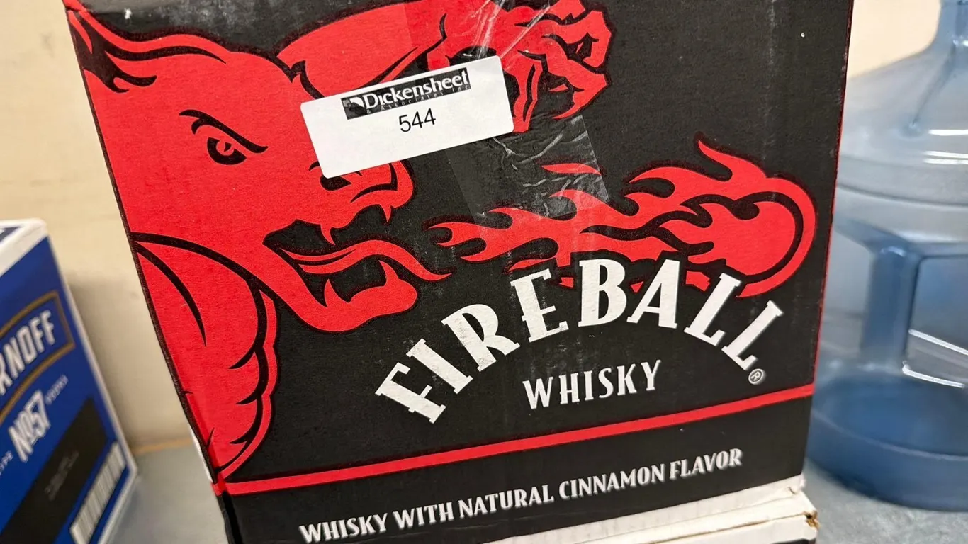 (1) CASE FIREBALL