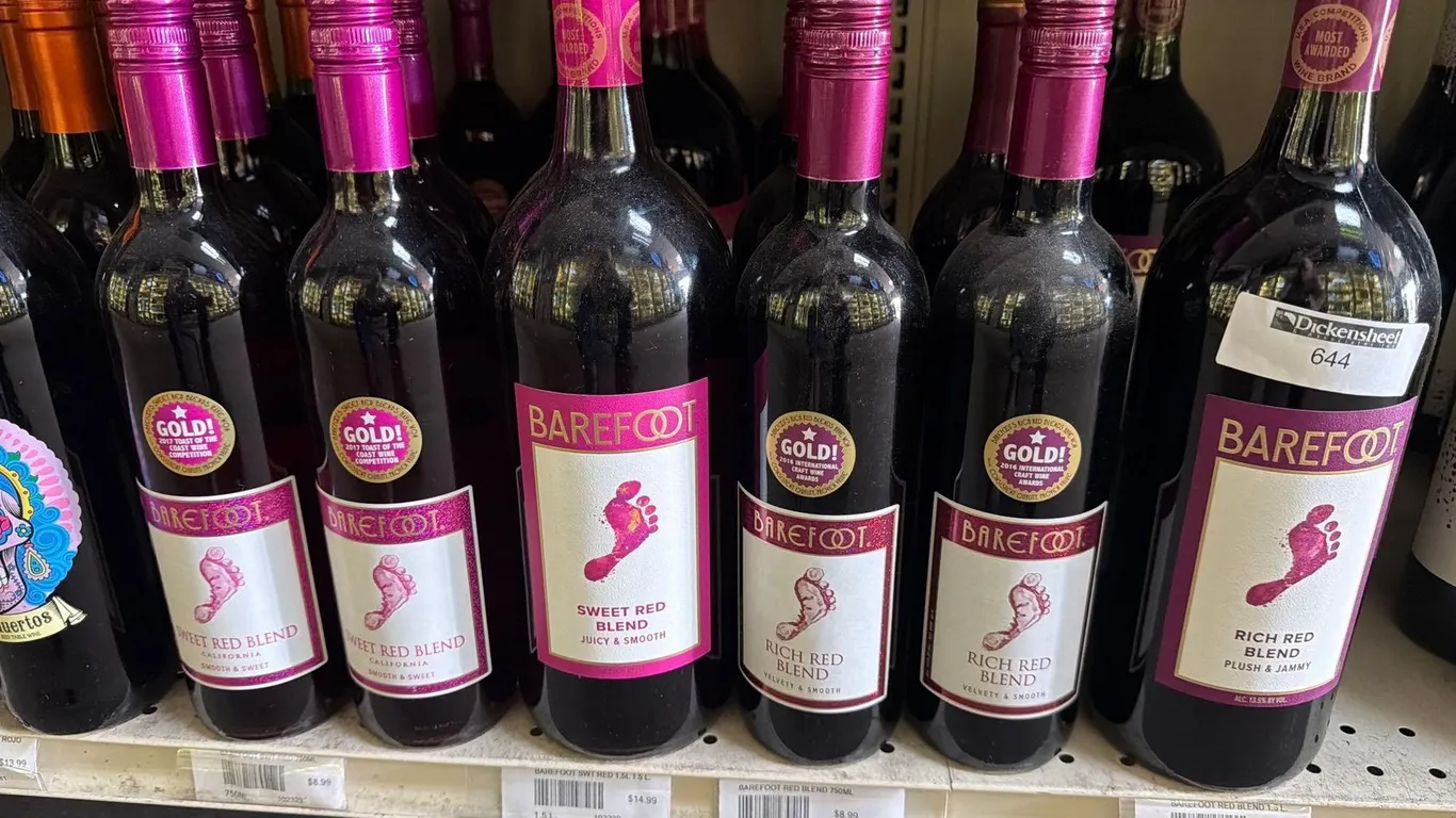 (16) BARFOOT RED BLENDS