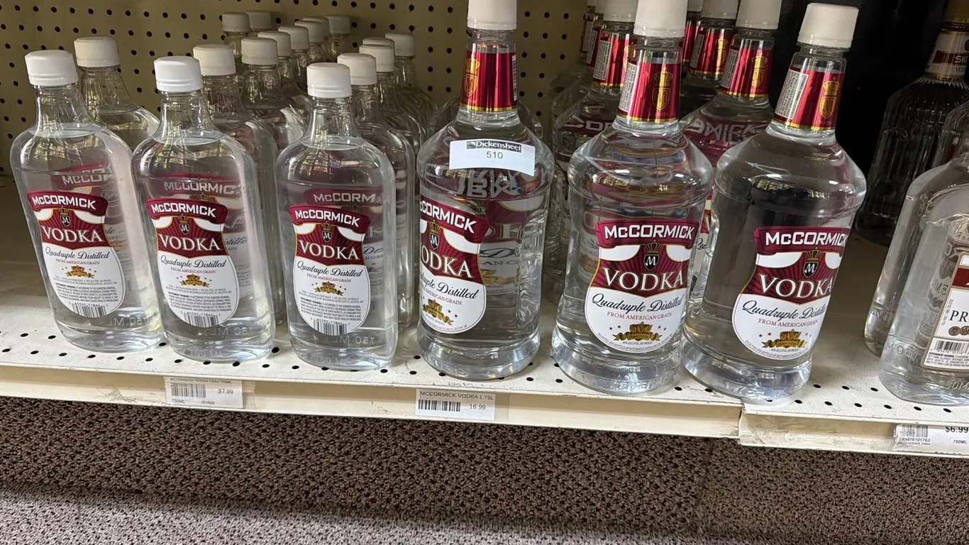 (22) MCCORMICK VODKA
