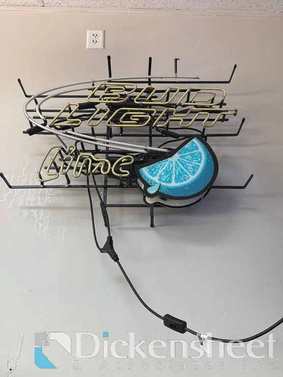 BUD LIGHT NEON SIGN