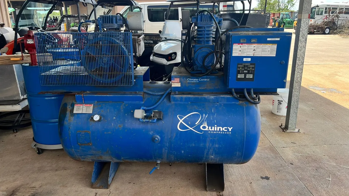 Quincy Twin Air Compressor