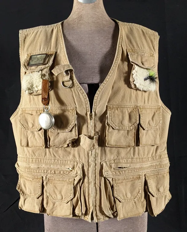 VINTAGE CANVAS POLO BY RALPH LAUREN FISHING VEST -MICHIGAN CONSERVATION CLUB PATCH- (SIZE L)