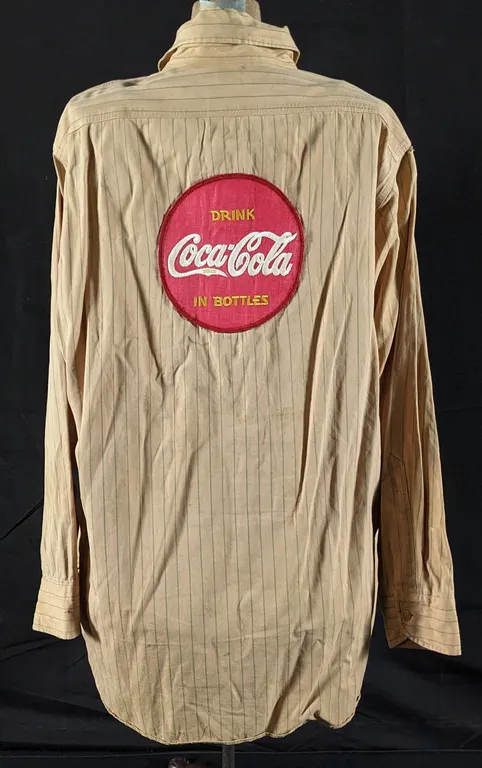 VINTAGE LEE SANFORIZED UNIFORM SHIRT COCA COLA (SIZE 16 1/2 MEDIUM)