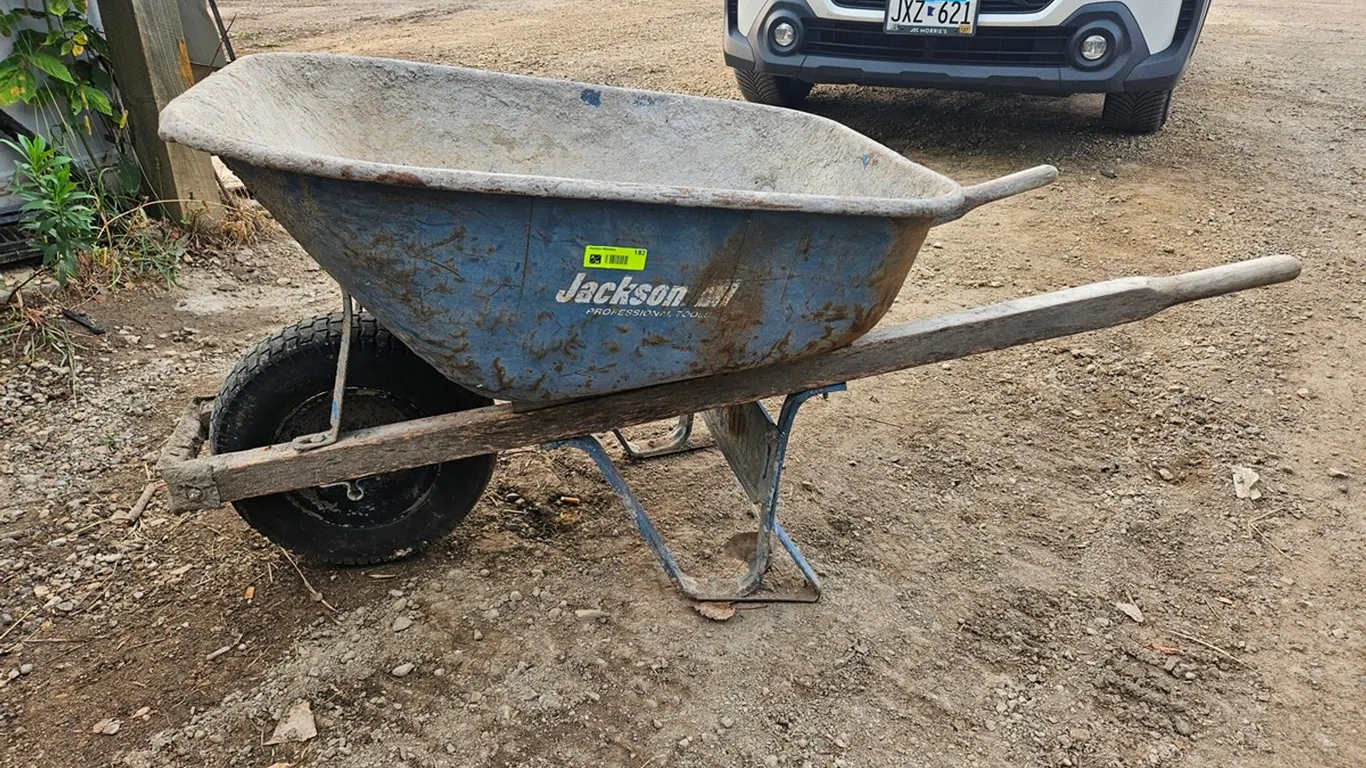 Jackson Metal Wheelbarrow