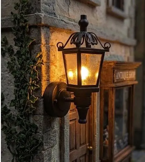 Miniature Carriage Lamp And Cannon Models, 2 Pieces