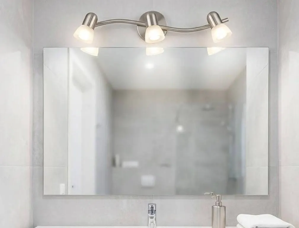 VALU+ 3-Head Track Light Brushed Nickel 23in