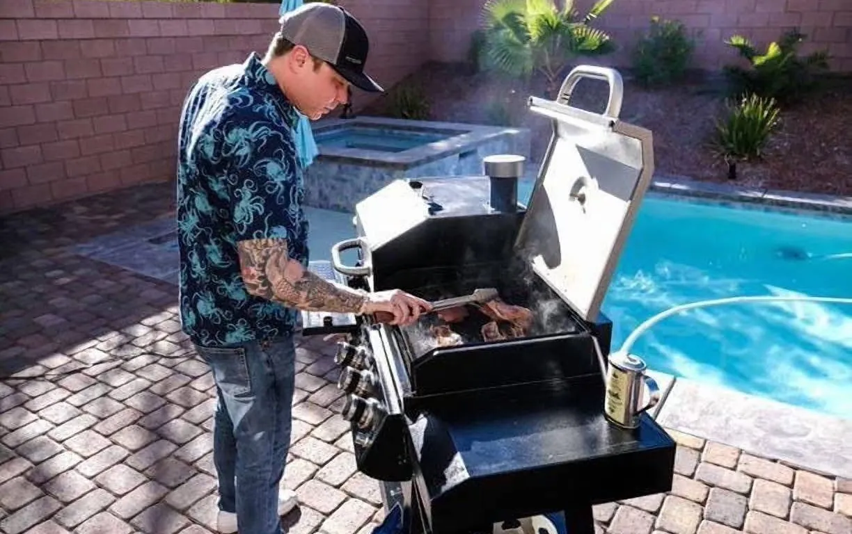 Pit Boss KC Combo Wood Pellet Gas Grill
