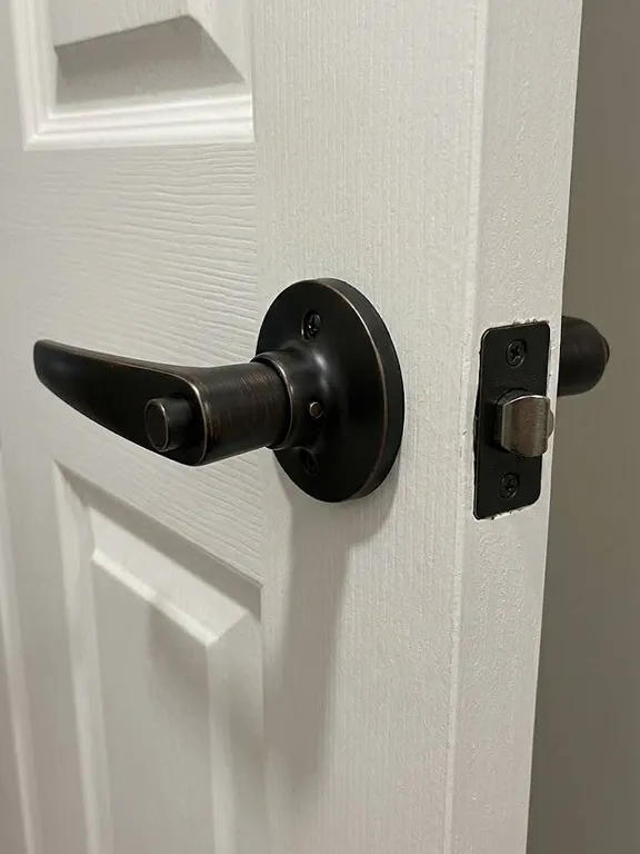 Taymor Privacy Bronze Door Levers Lot of 4