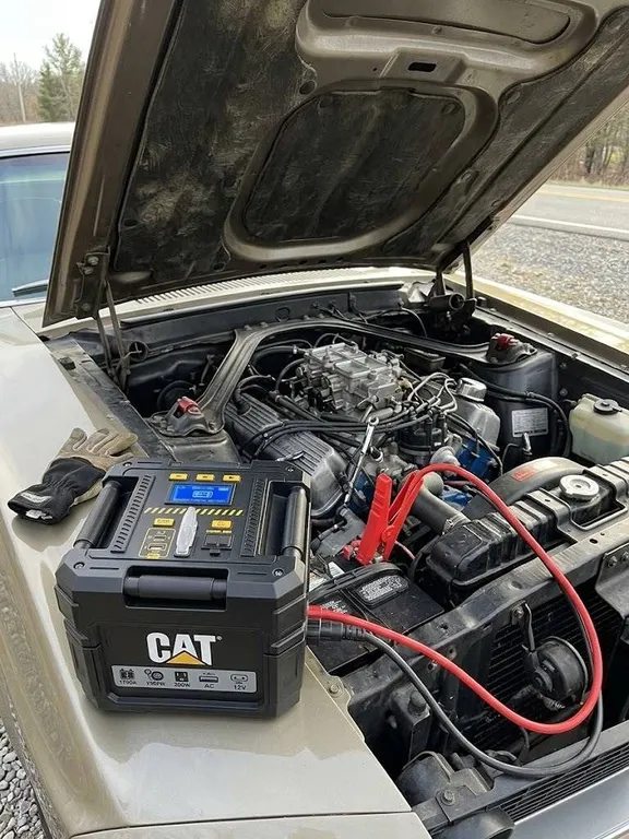 CAT 1750A Lithium Power Station, PP86CLS
