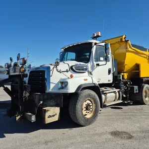 2014  Freightliner  114 SD  T/A  Sander Dump Truck