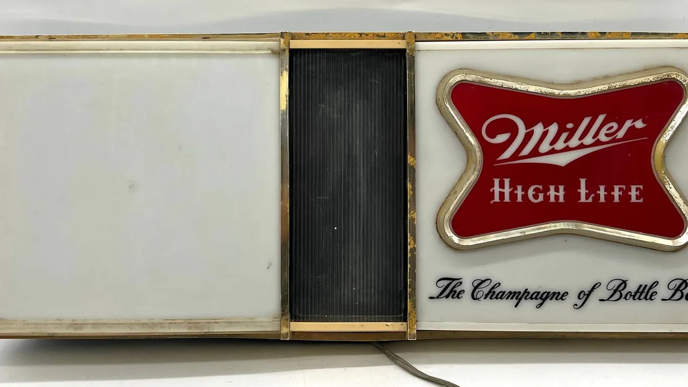 Miller High Life Vintage Beer Light Sign