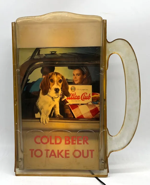 Utica Club Beer Light Mug Sign, Dog Motif