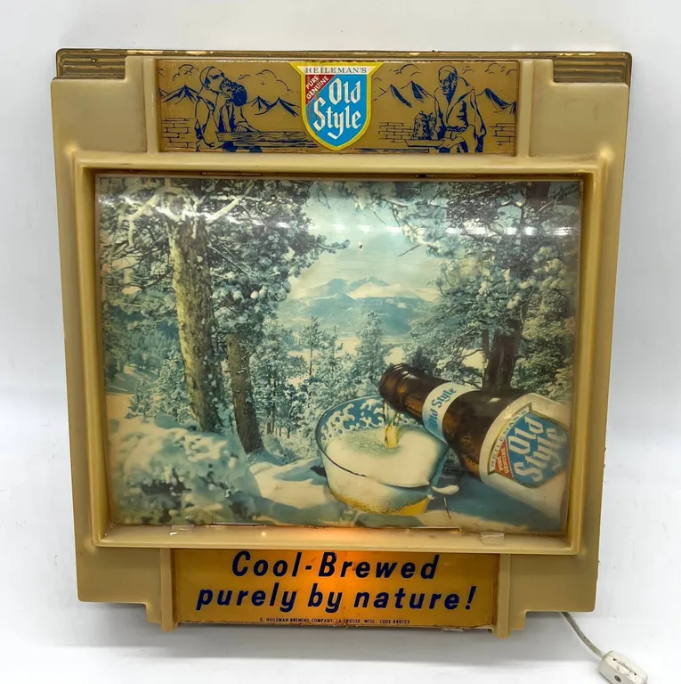 Heileman's Old Style Beer Light Sign