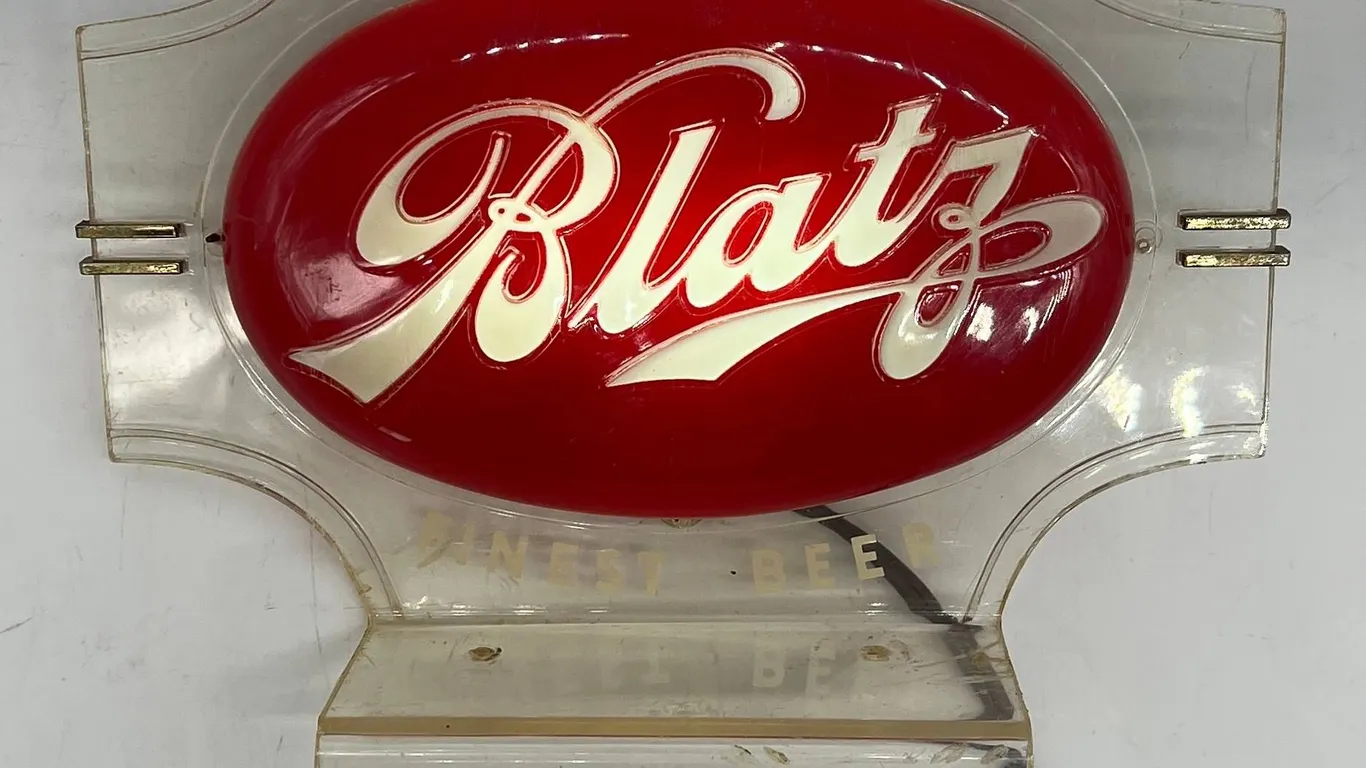 Vintage Blatz Beer Light Milwaukee Sign